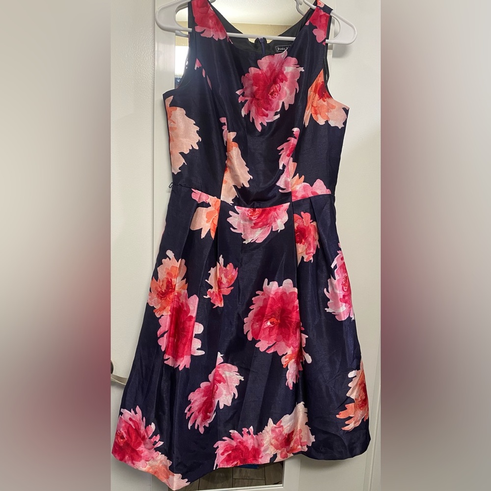 Jessica Howard dress